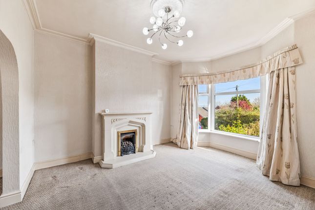 2 Grove Bank, Frodsham photo 2