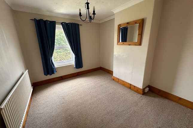 End terrace house for sale in St. Michaels Avenue, Yeovil