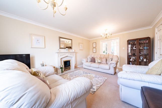 2 Buttercup Close, Leicester photo 4