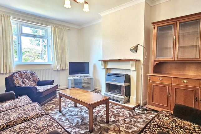 2, Margaret Drive, Stourbridge photo 2