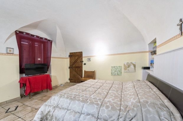 Apartment for sale in Pescara, Penne, Abruzzo, Pe65017