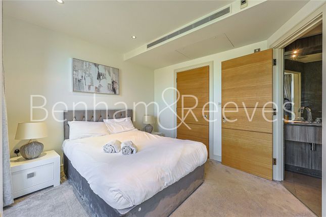 Flat 15 Mahogany House,, Lensbury Avenue, London photo 4