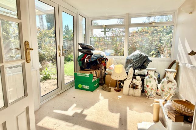 35, Oak Drive, Tewkesbury photo 5