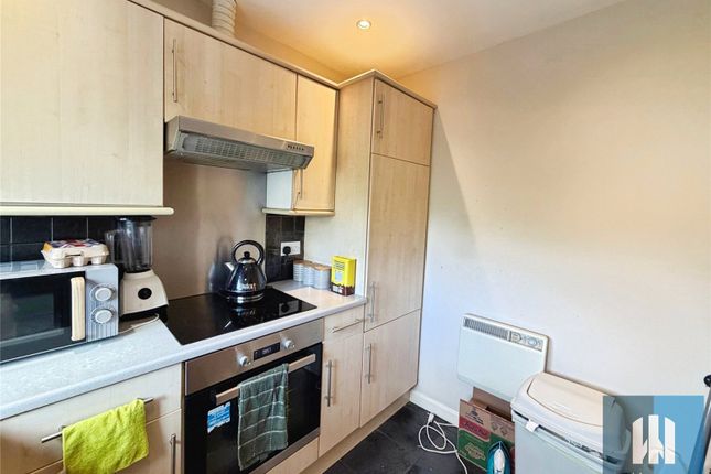 Apartment 3, 71a, Wood Lane, Huddersfield photo 4