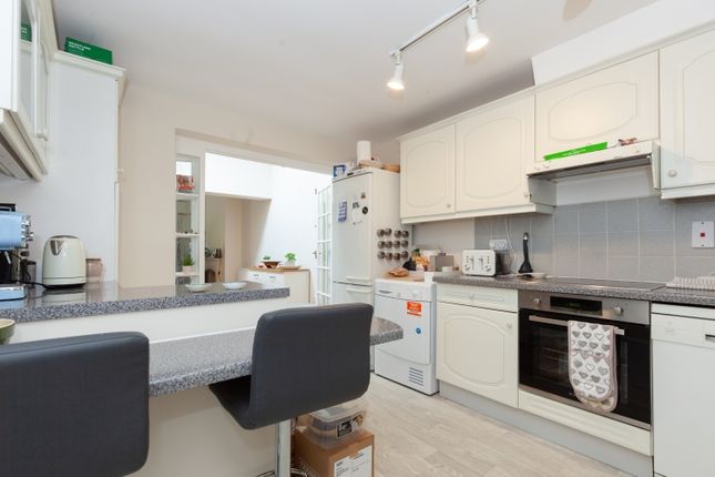 Thumbnail Flat to rent in Davenant Road, Oxford