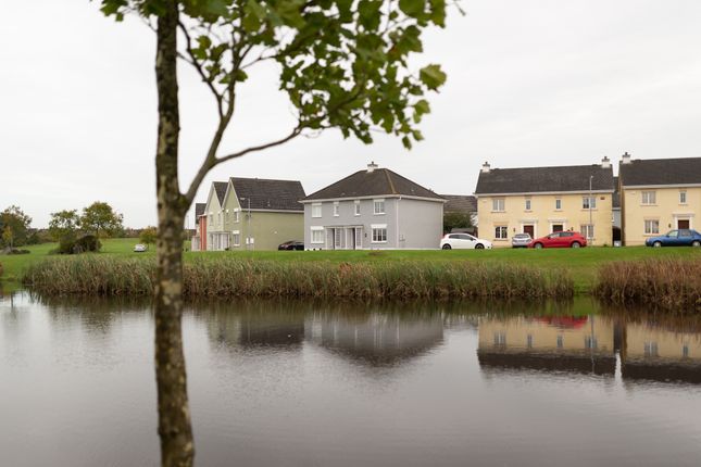 Semi-detached house for sale in 12 Lake Side Gardens, Portlaoise, Laois County, Leinster, Ireland
