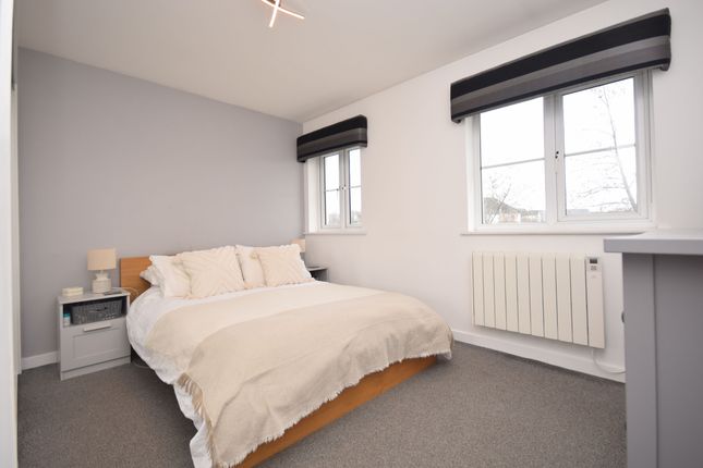 Flat for sale in West Wellhall Wynd, Hamilton