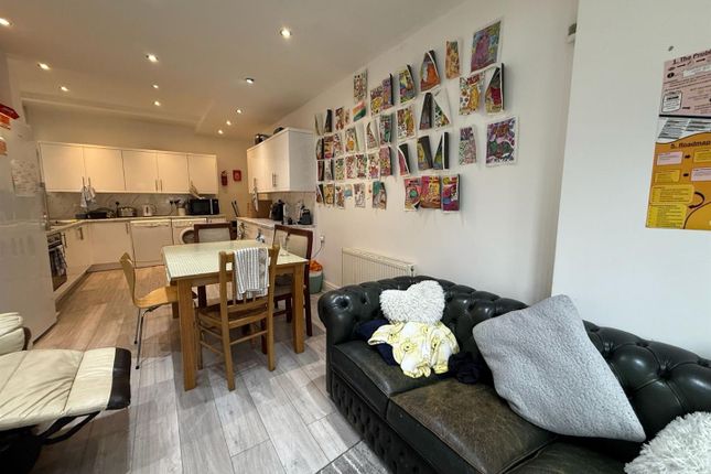 42, Derby Road, Manchester photo 2