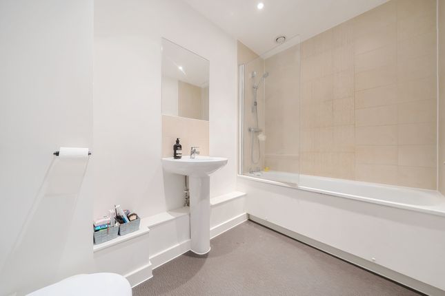 Flat for sale in Station View, Guildford, Surrey