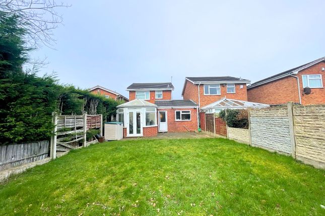 Link-detached house for sale in Tapestries Avenue, West Bromwich