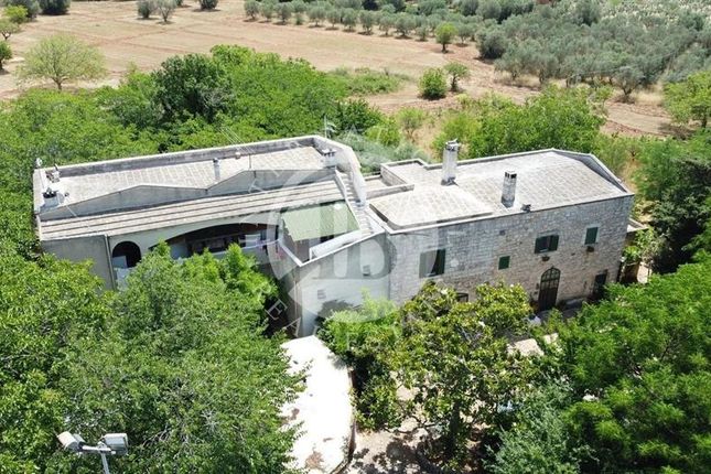 Villa for sale in Ceglie Messapica, Puglia, 72013, Italy