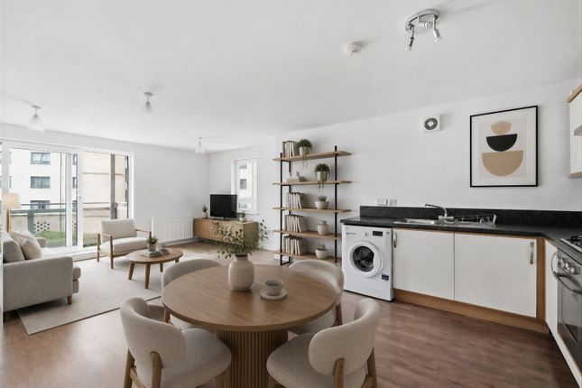 3/7 Hawkhill Close, Edinburgh photo 2