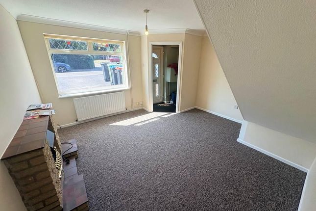 67a, Foxhill, Olney photo 2