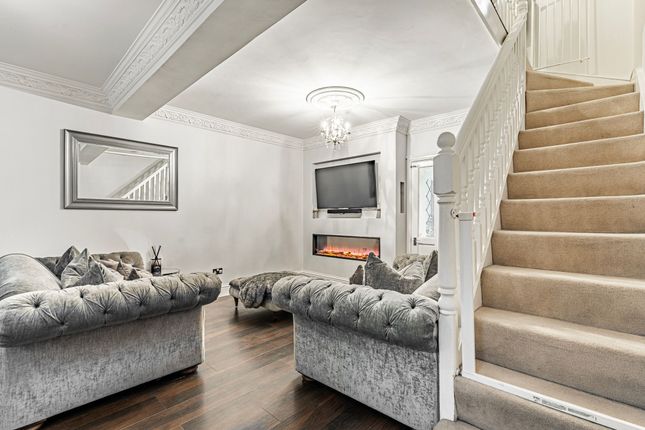 21 Jones Street, Tonypandy photo 3