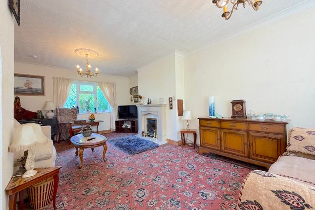 190, Brownhills Road, Cannock photo 3