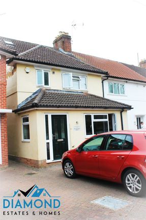 Thumbnail Semi-detached house to rent in Valentia Road, Headington, Oxford