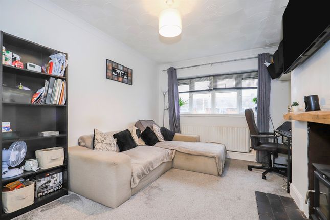 3c, Merrick Road, Wolverhampton photo 2