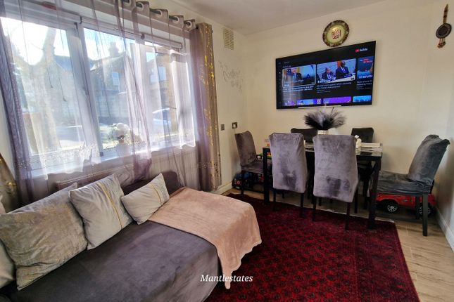 13 Hastings Close, Barnet photo 4
