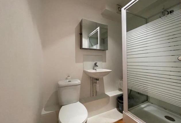 1, 6, Hoylake Road, LONDON photo 5