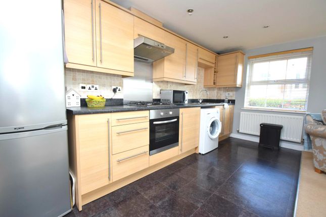 Flat to rent in Mortimer Way, Witham