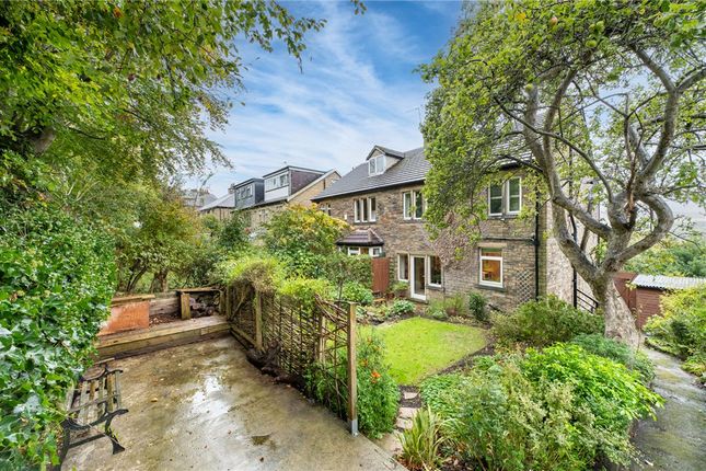 Leylands Terrace, West Yorkshire photo 4