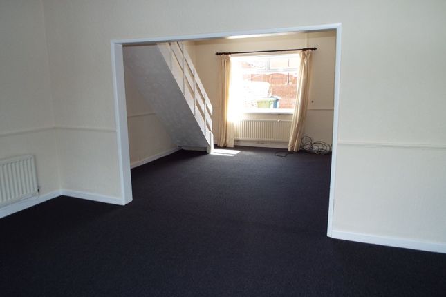 3, Silksworth Terrace, Sunderland photo 5