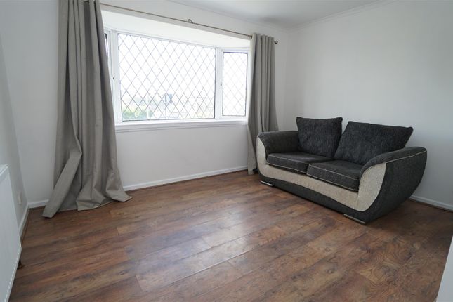 200, Springwood Place, Bradford photo 2