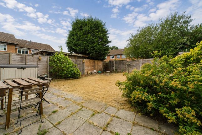 10, Concorde Way, Reading photo 4
