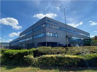 Office to let in Nene House, Drayton Way, Drayton Fields Industrial Estate, Daventry, Northamptonshire