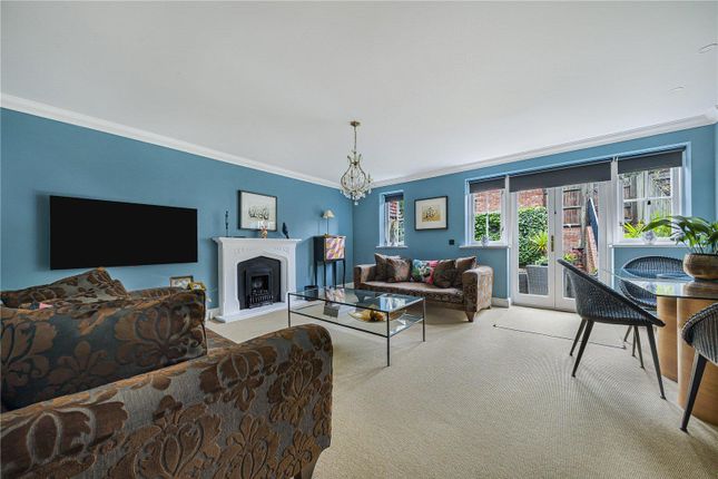 3, Wells Place, Westerham photo 4