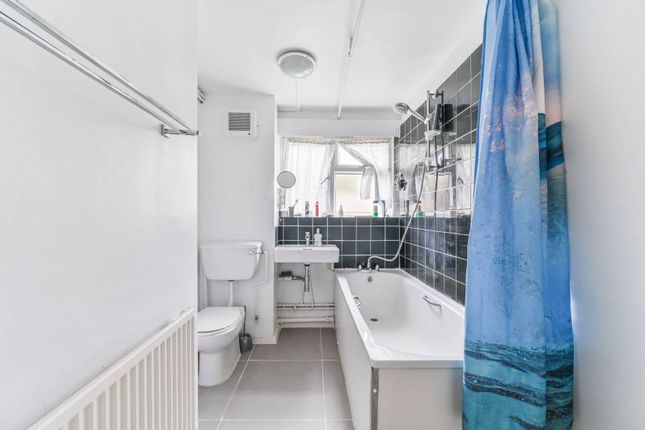 Flat for sale in Denmark Road, South Norwood, London