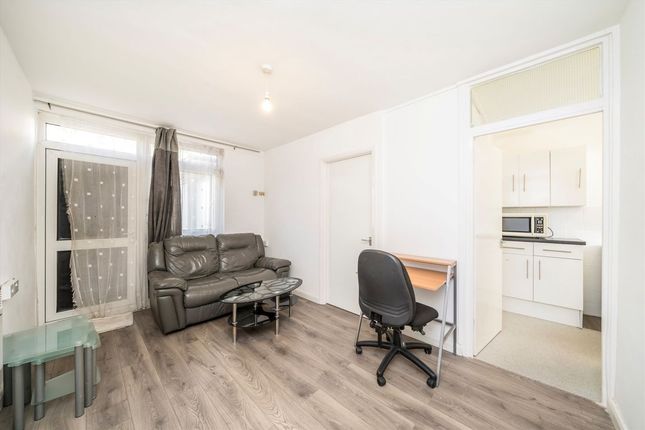 28, Consort Road, London photo 2