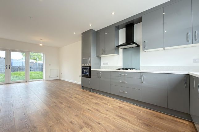 384A, Gipsy Lane, Leicester photo 4