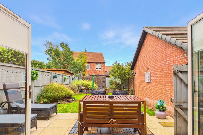 6 Tannington Grove, Newark photo 2