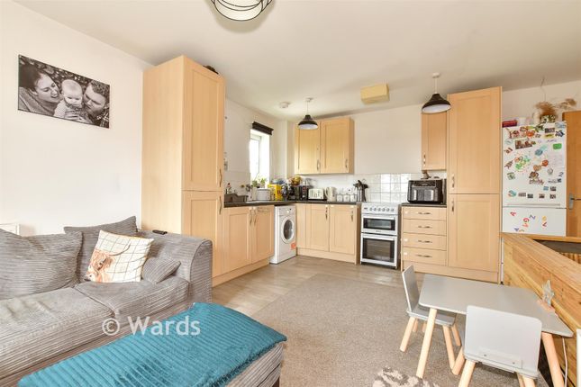 10, Ryder Court, Herne Bay photo 4