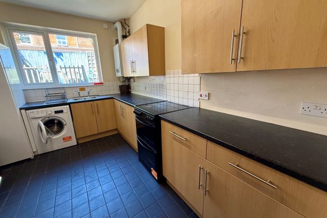 26, Silverdale Road, Hampshire photo 2