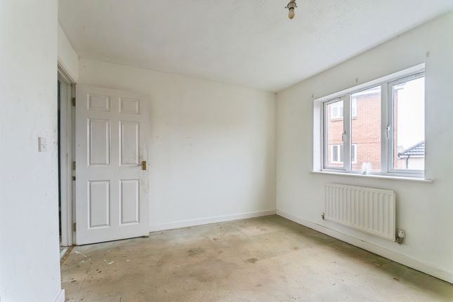 Woodhouse Road, Swindon photo 4