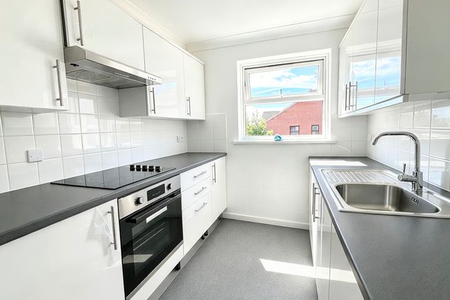 York Place, 128 Shafter Road, Dagenham photo 3