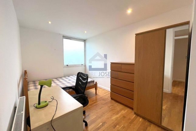 37, Fenwick Place, Clapham North photo 5