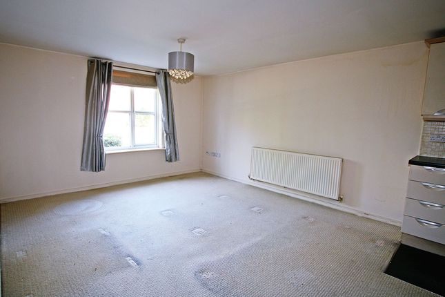 21 White Clover Square, Lymm photo 3