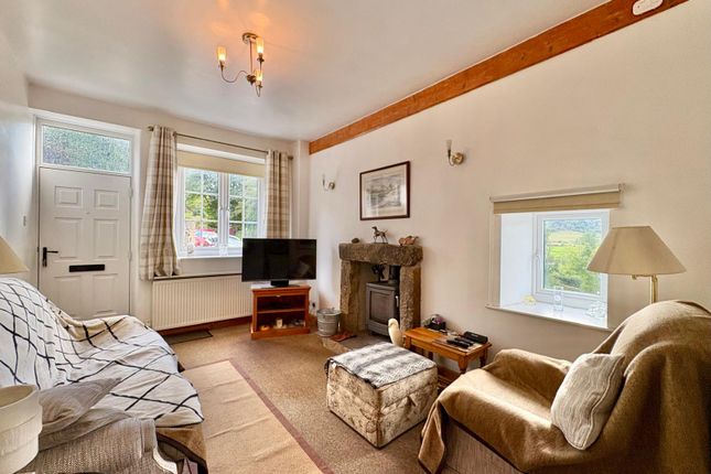 1 Hay Mount, The Hay, Milltown, Ashover photo 2
