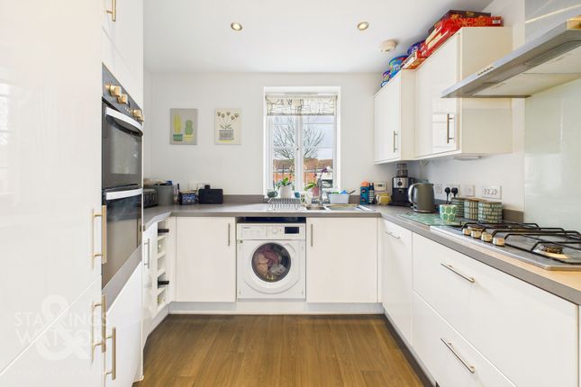 5 Wilderness Road, Norwich photo 3