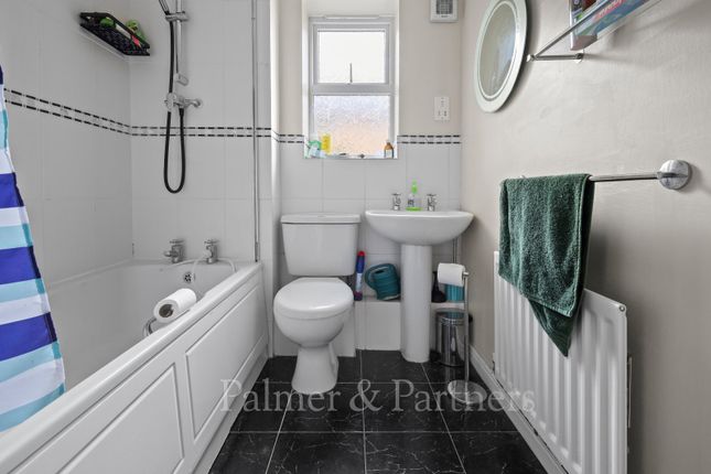 30, Wallace Road, Essex photo 5