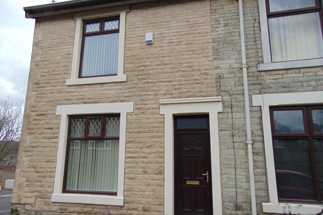 Thumbnail Terraced house for sale in Victoria Street, Shaw