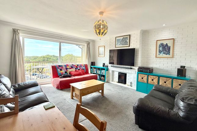 Flat 25 Whitecliffe Court, Gale Moor Avenue, Gosport photo 2
