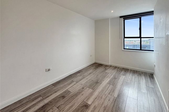 Flat 71, Chesterfield House, 7, Bath Road, Berkshire photo 5
