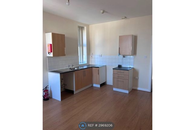 Flat  No A, Abergele Road, Colwyn Bay photo 4