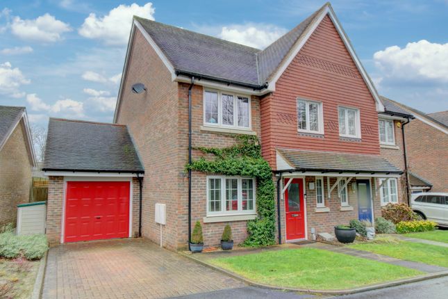Thumbnail Semi-detached house for sale in Kingscote Way, East Grinstead