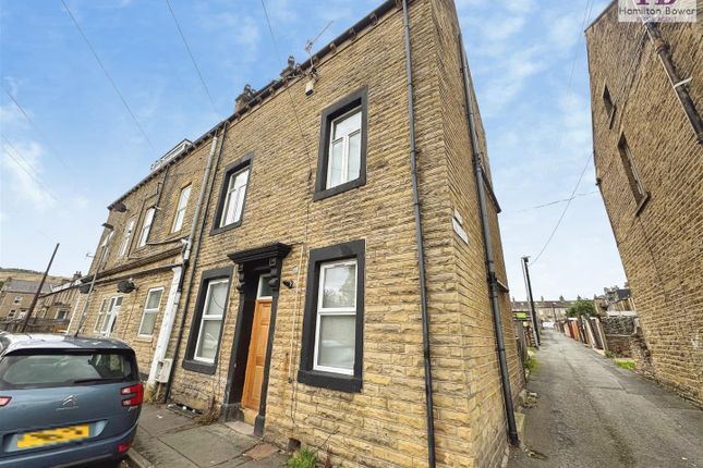 Room 5, 8, Charles Street, Elland photo 2