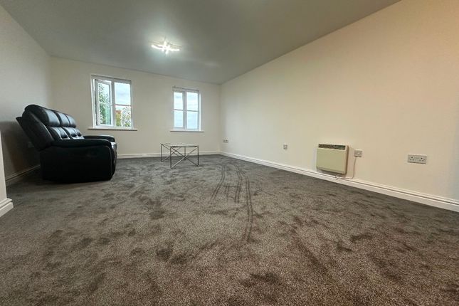 35 Weavers Court, Blackburn photo 2